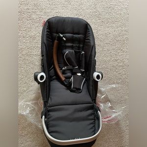 Mocking bird stroller seat